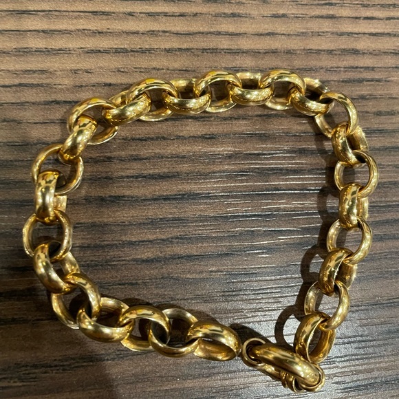Gold Stainless Steel Chain Bracelet - Picture 1 of 3